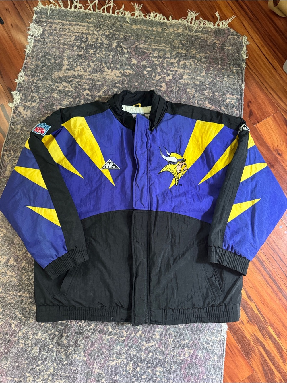 NFL Pro Line by Apex One Vintage Minnesota Vikings Purple & Black Jacket Size XL